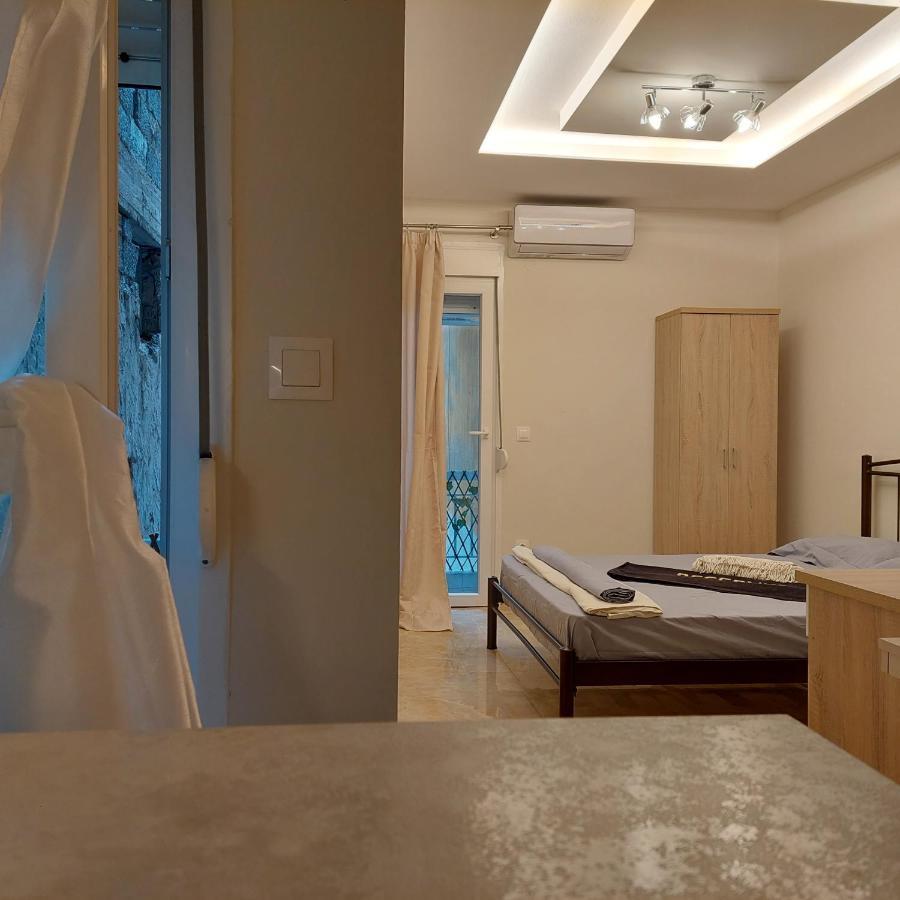 Budget Apartment To The Center Thessaloniki Exterior photo