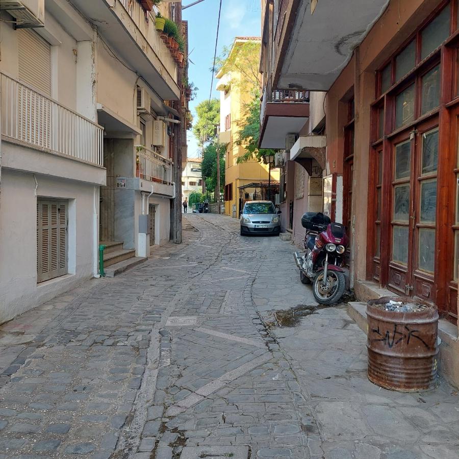 Budget Apartment To The Center Thessaloniki Exterior photo